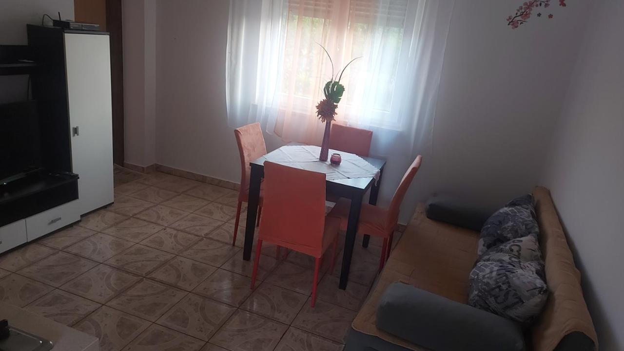 Apartman Sneky Vodnjan Εξωτερικό φωτογραφία